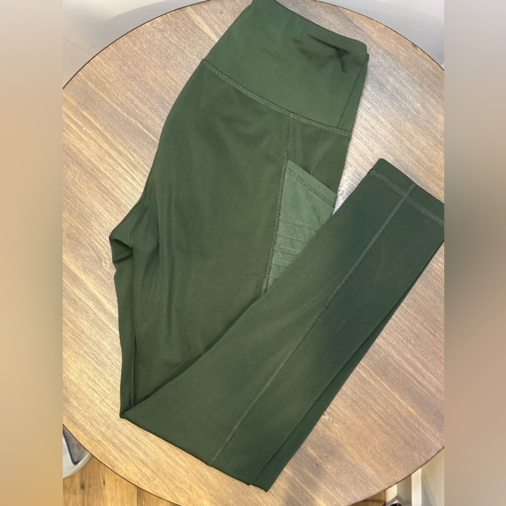 A Core Moto Green Athletic Leggings Size M - Picture 3 of 10